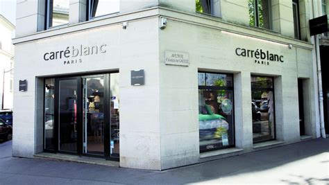 Boutique CARRE BLANC .